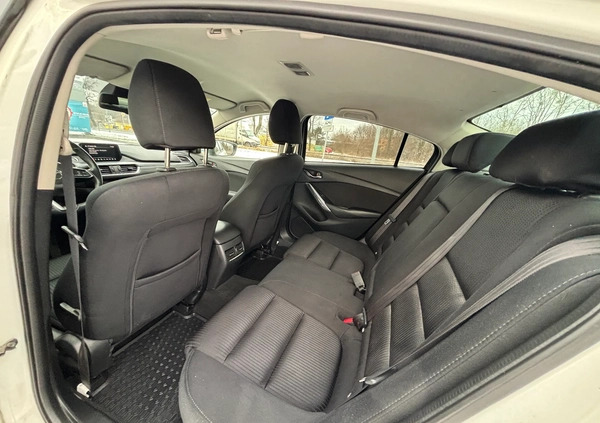Mazda 6 cena 58900 przebieg: 198568, rok produkcji 2017 z Nałęczów małe 232